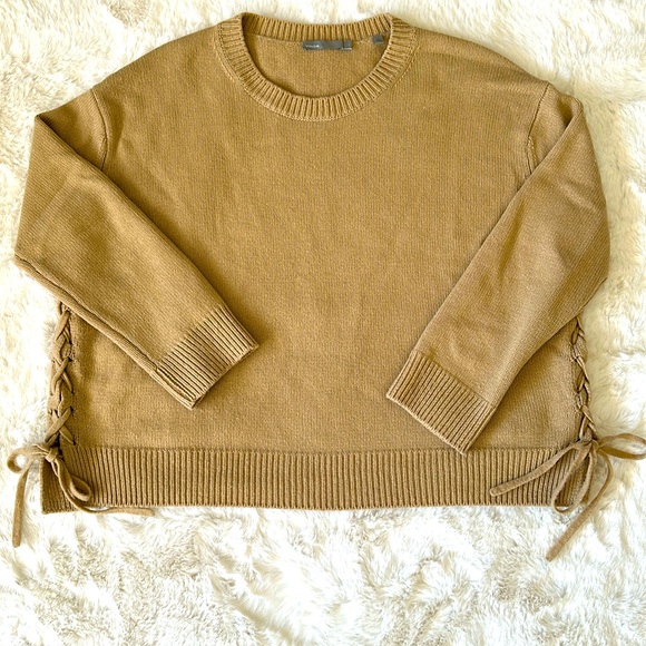 VINCE Lace Up Cashmere Pullover in Camel Size: L - Picture 3 of 7